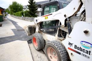 OPTIKA V CERKNICI 07 FOTO LJUBO VUKELIČ